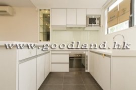 CLEAR WATER BAY Spacious Village House For Sale & Rent