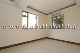 SAI KUNG Village House For Sale | Prime Location, Renovated & Spacious Living