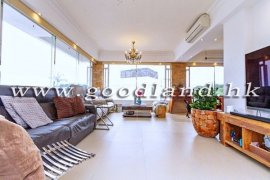 Clear Water Bay Villa For Sale