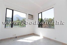 CLEAR WATER BAY Detached Sea View Village House For Sale