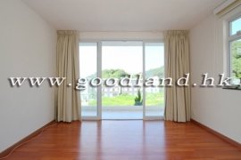 CLEAR WATER BAY Village House For Sale