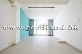 Sai Kung Villa for Sale with Garden & Pool | Hot Location