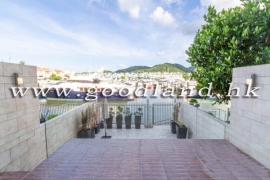 SAI KUNG Waterfront Villa with Pontoon For Rent