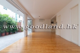 Clear Water Bay House with Garden | Prime Location