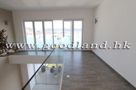 SAI KUNG | Elite Waterfront Villa With Split-Level Lawn Garden For Rent