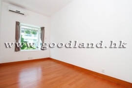 【Sai Kung Marina Cove Villa for Sale】Waterfront 5-BR with Private Pontoon