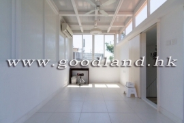 CLEAR WATER BAY Whole Block Garden Village House For Sale