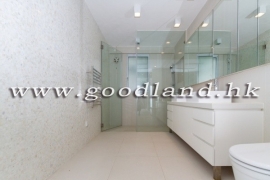 Clear Water Bay Renovated Semi-detached Sea View Garden House for Sale&Rent